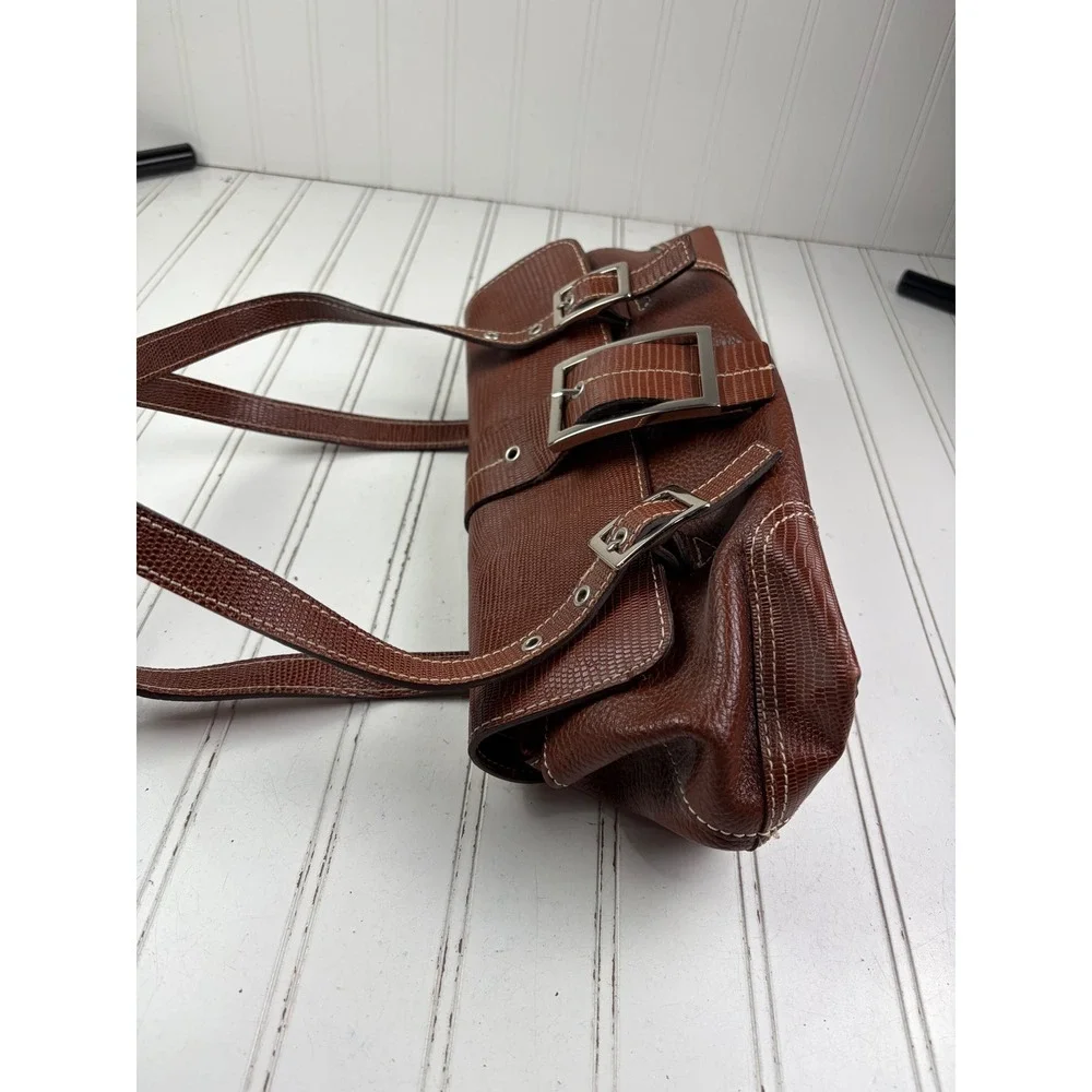 Maxx New York Vintage Y2K Brown Pebbled Retro Leather Baguette Shoulder Bag